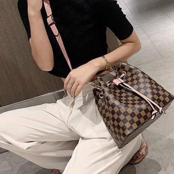 Handbags - Nonbranded libby brown checkered bucket bag